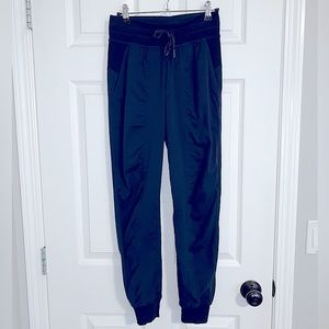 Lululemon Dance Studio Jogger Size 2